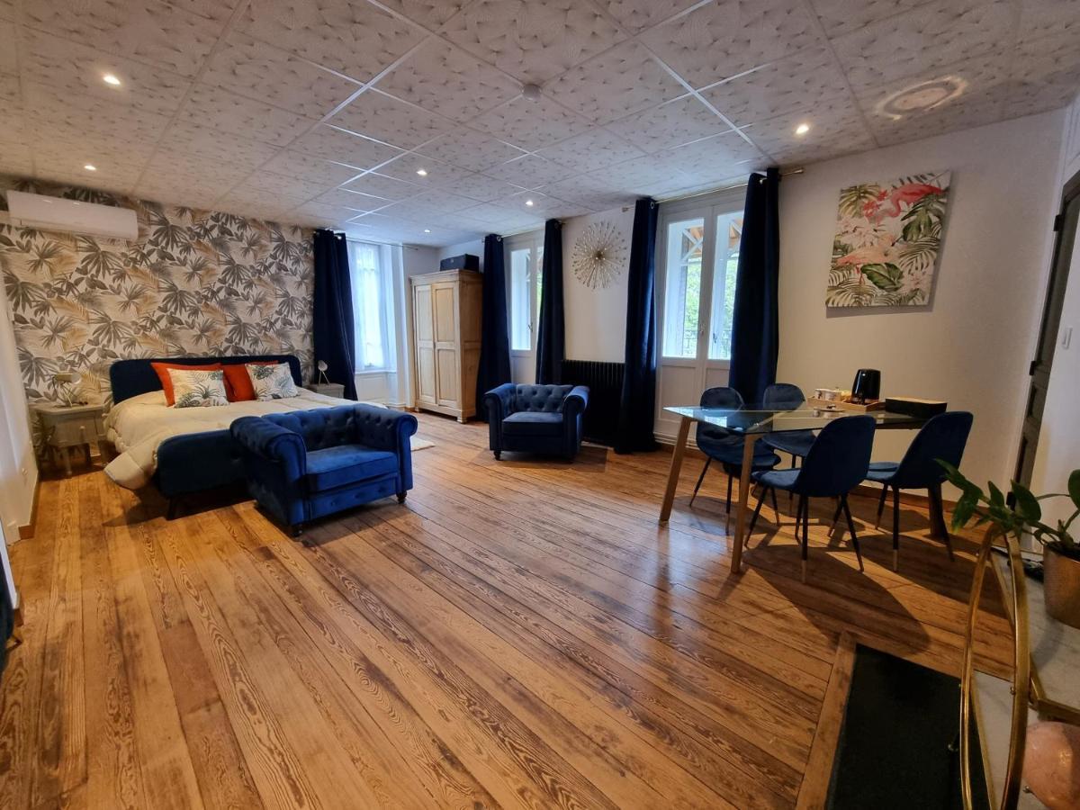 Le Manoir- Cluny Panzió Kültér fotó