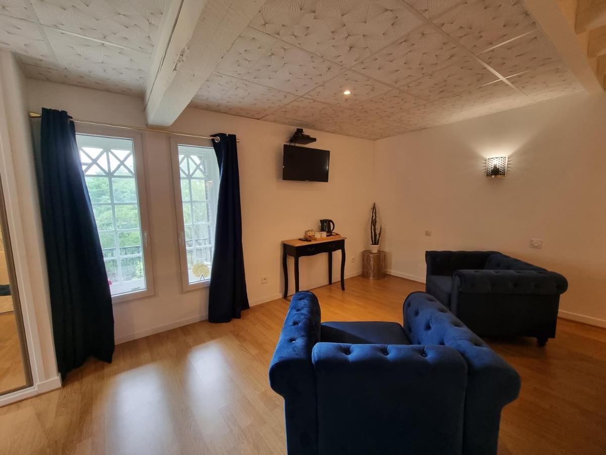 Le Manoir- Cluny Panzió Kültér fotó