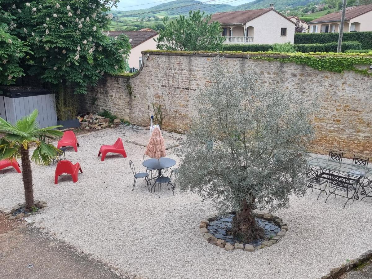 Le Manoir- Cluny Panzió Kültér fotó