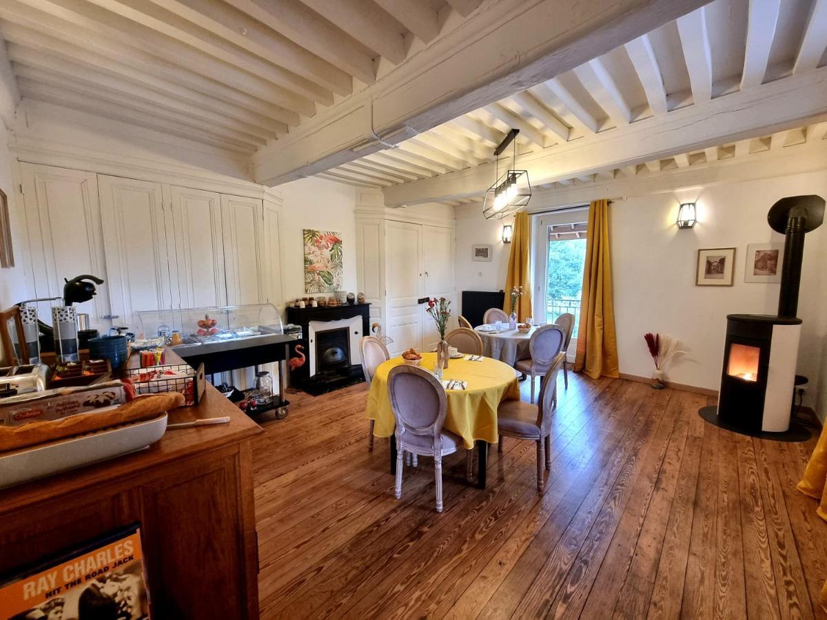 Le Manoir- Cluny Panzió Kültér fotó
